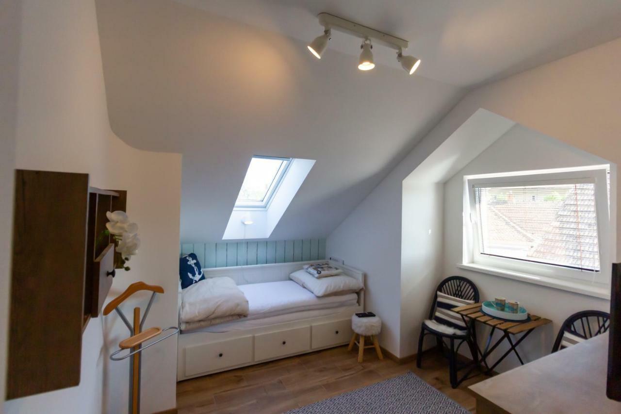 Arya Vila Piest'any Extérieur photo